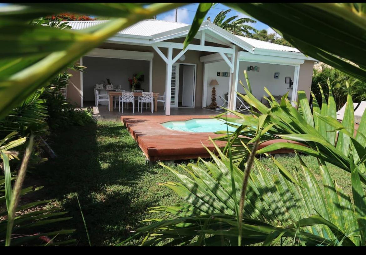Villa Ana 5 Minutes A Pied Des Plages Sainte-Anne  Exteriér fotografie